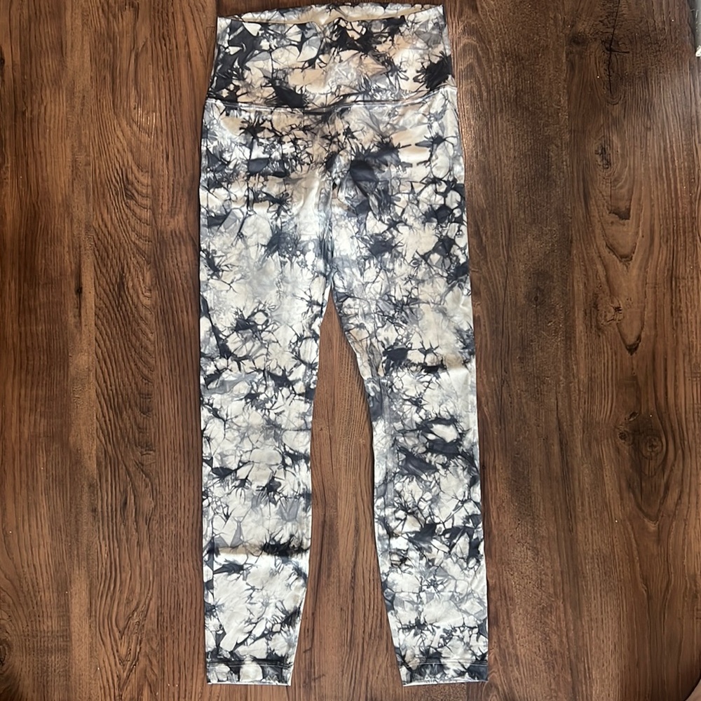 Lulu lemon leggings